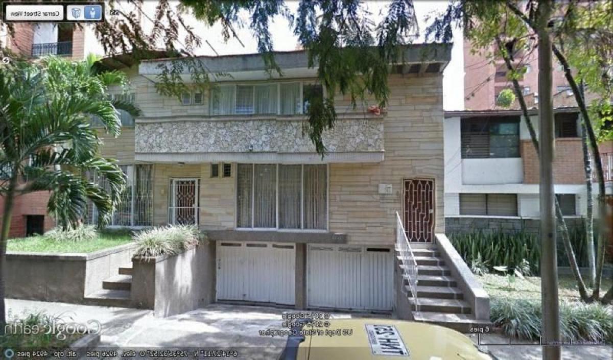 Casa de 7 dormitorios en Medellín, Colombia No. 3846