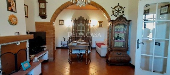 3 Schlafzimmer Villa in Camaiore, Italy, Nr. 40670 5
