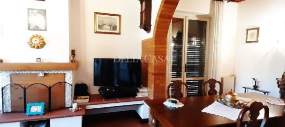3 Schlafzimmer Villa in Camaiore, Italy, Nr. 40670 9