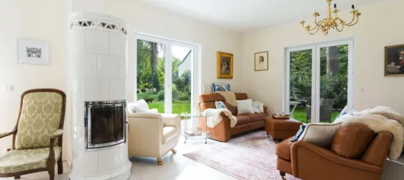 3 bedrooms Villa in Potsdam, Germany No. 358084 3