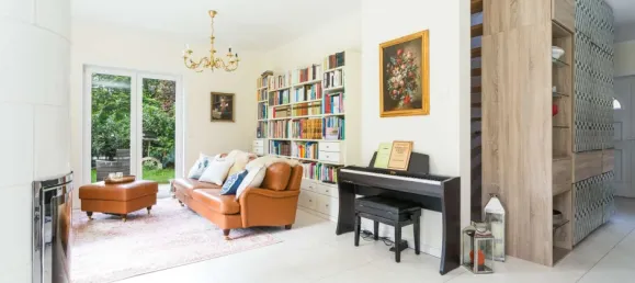 3 bedrooms Villa in Potsdam, Germany No. 358084 4