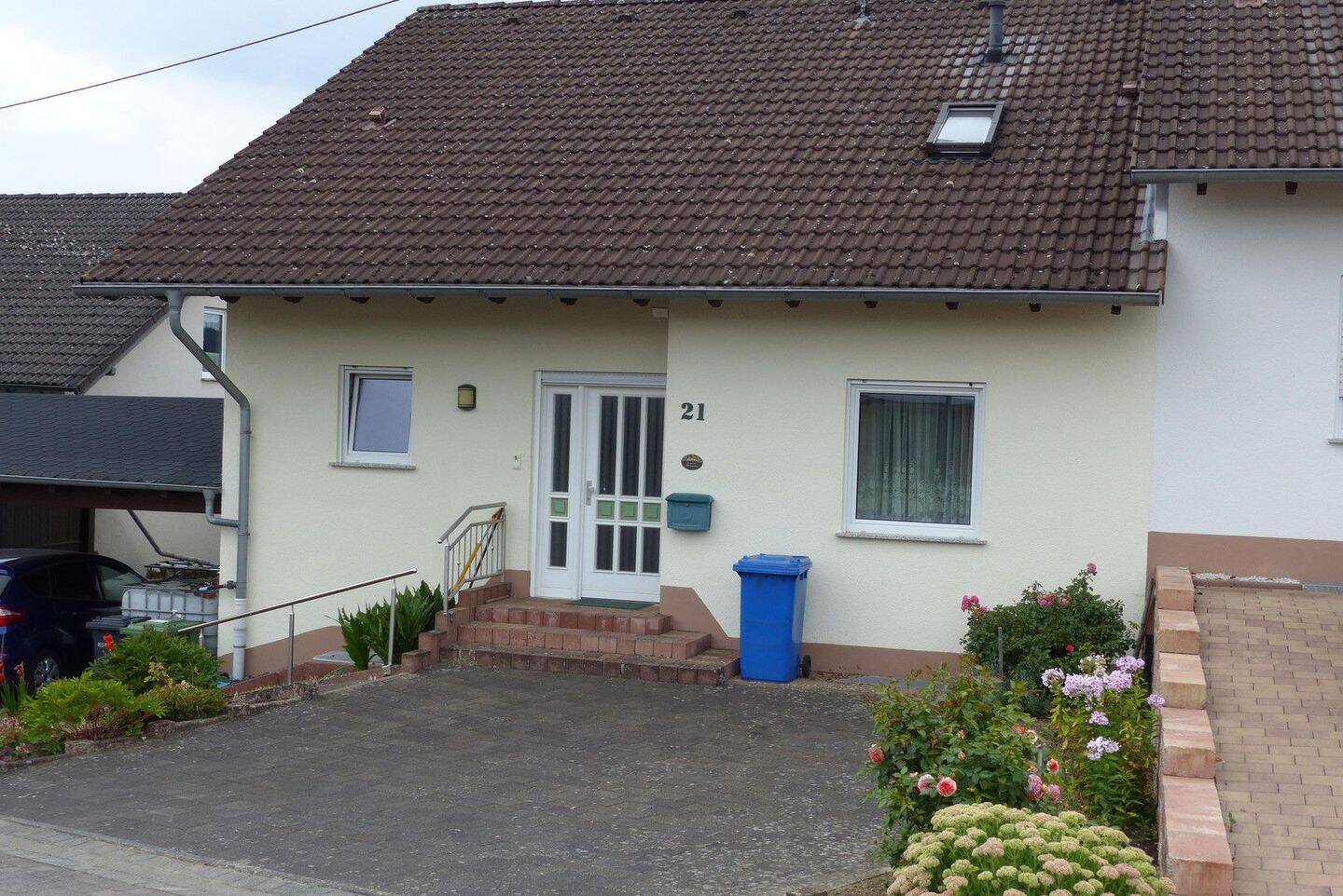 Adosado de 4 dormitorios en Neuwied, Germany No. 261921