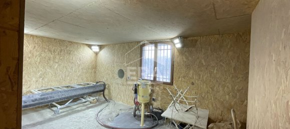 2 rooms Commercial property in Soumoulou, France No. 328493 4