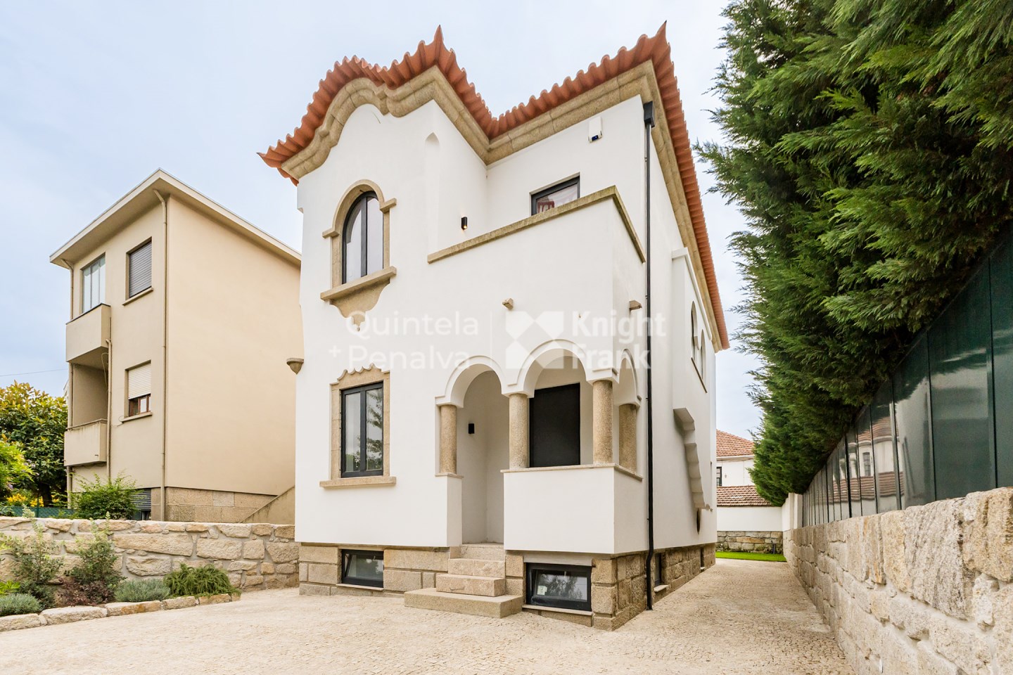 4 bedrooms House in Porto, Portugal No. 117700
