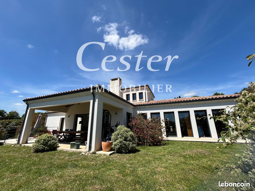 Villa T5 em L'Isle-Jourdain, France N.º 342261