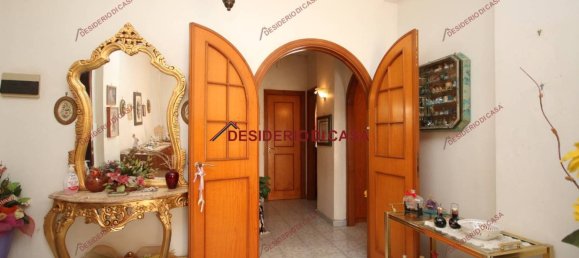 Квартира с 2 спальнями в Палермо, Италия № 125032 7