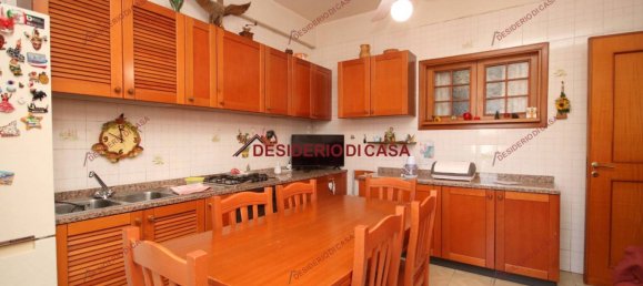 Квартира с 2 спальнями в Палермо, Италия № 125032 19