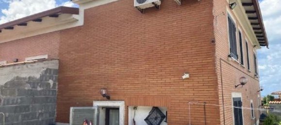 5غرفة منزل في Pomezia, Italy رقم 4518 14