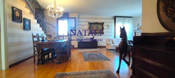 3 Schlafzimmer Penthouse in Legnano, Italy, Nr. 303037 3