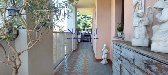 3 Schlafzimmer Penthouse in Legnano, Italy, Nr. 303037 24