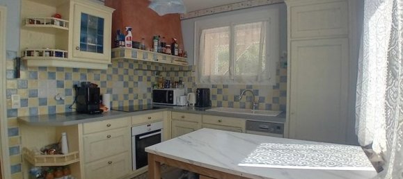 4 Schlafzimmer Haus in Seilhac, France, Nr. 305332 3