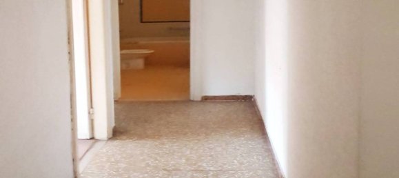 3 bedrooms Apartment in Rome, Italy No. 321406 12