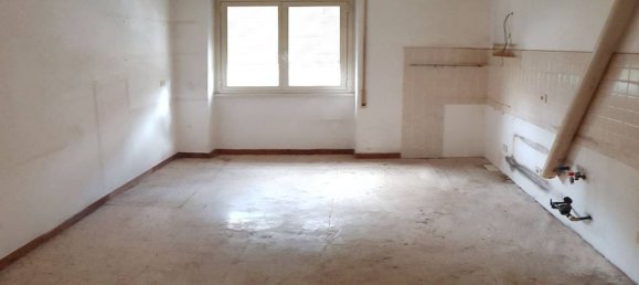 3 bedrooms Apartment in Rome, Italy No. 321406 9