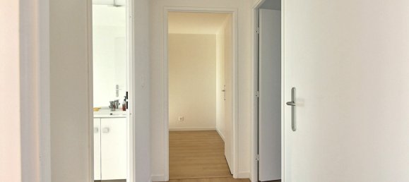 3 Schlafzimmer Wohnung in Colombes, France, Nr. 162805 7