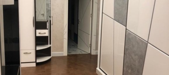Apartamento de 3 dormitorios en Baku, Azerbaijan No. 2242 10
