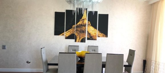 Apartamento de 3 dormitorios en Baku, Azerbaijan No. 2242 19