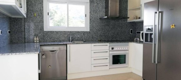 5 bedrooms House in Altea, Spain No. 151755 14