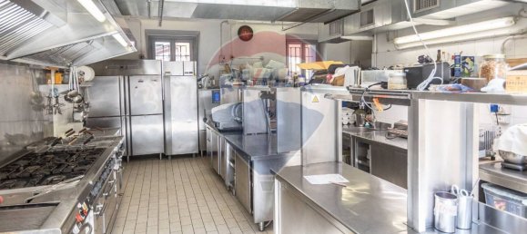 6 rooms Commercial property in Fontanellato, Italy No. 311660 17