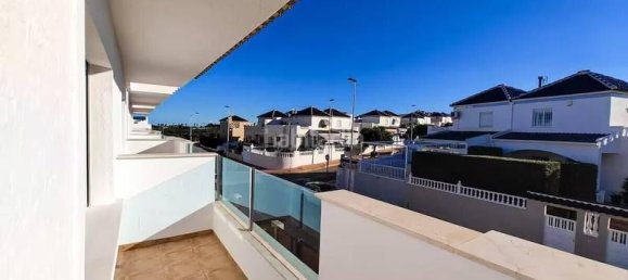2 bedrooms Duplex in Torrevieja, Spain No. 83324 10