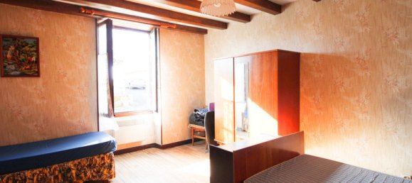 4 bedrooms House in Couture-d'Argenson, France No. 99409 6