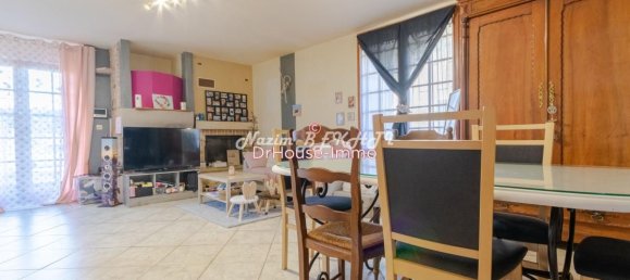 3 bedrooms House in Breuil-Bois-Robert, France No. 164665 2