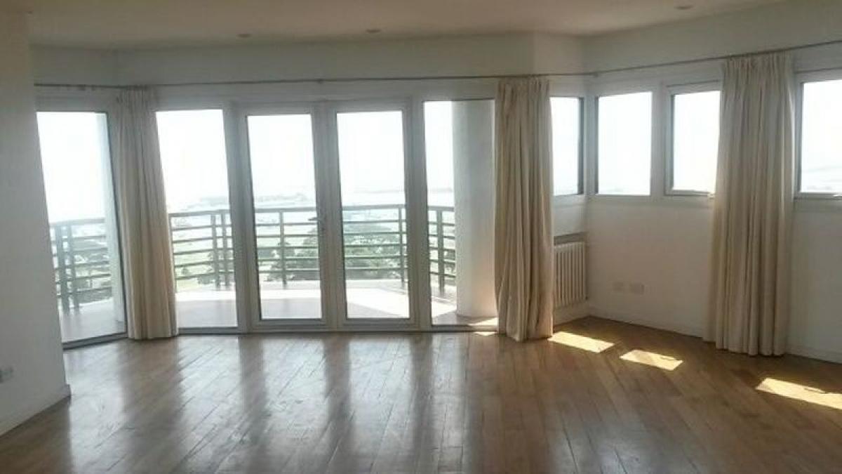 3 bedrooms Apartment in Mar del Plata, Argentina No. 95869