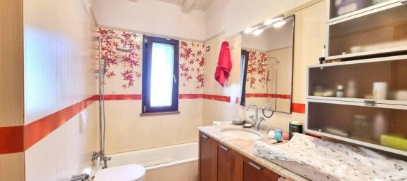 Villa de 4 habitaciónes en San Marcello Piteglio, Italy No. 38112 103