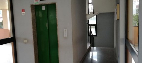 Apartamento de 3 divisões em Rho, Italy N.º 4986 16