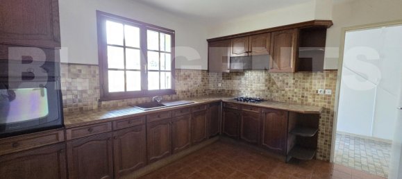 3 bedrooms House in Castres, France No. 287212 2