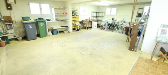 4 chambres Maison à Saint-Jean-de-la-Ruelle, France No. 53262 14