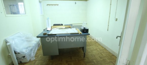 4 chambres Maison à Saint-Jean-de-la-Ruelle, France No. 53262 30