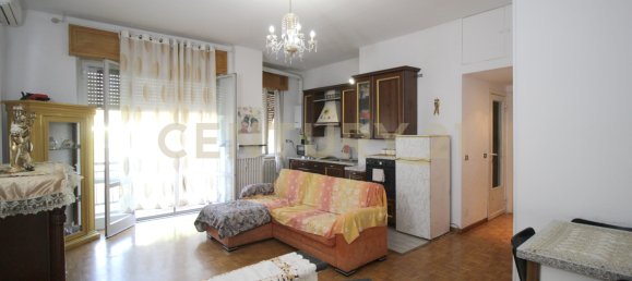 Apartamento T1 em Rho, Italy N.º 377343 3