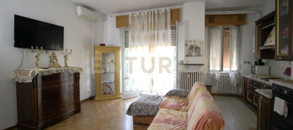 Apartamento T1 em Rho, Italy N.º 377343 4