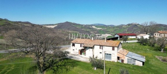 6-Zimmer Haus in Arcevia, Italy, Nr. 16200 5