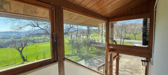 6-Zimmer Haus in Arcevia, Italy, Nr. 16200 22