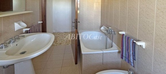 6-Zimmer Haus in Arcevia, Italy, Nr. 16200 37