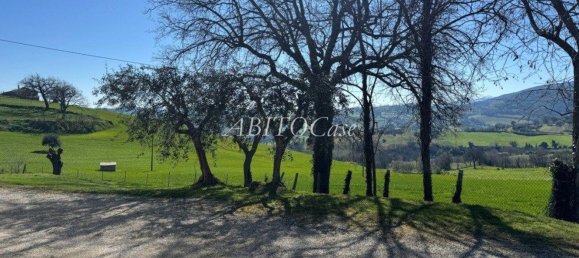 6-Zimmer Haus in Arcevia, Italy, Nr. 16200 13