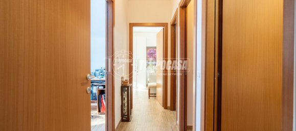 Квартира с 3 комнатами в Витербо, Италия № 40362 24