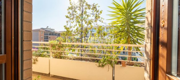 Квартира с 3 комнатами в Витербо, Италия № 40362 21