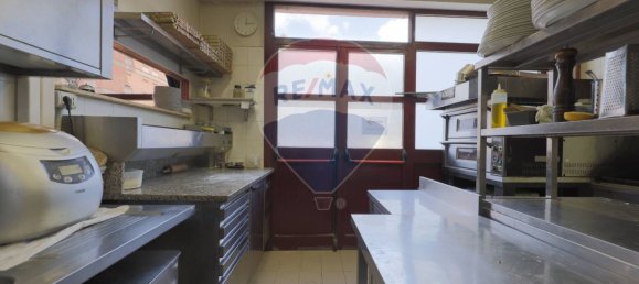 Коммерческая недвижимость с 6 комнатами в Рим, Италия № 266439 5