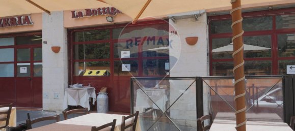 Коммерческая недвижимость с 6 комнатами в Рим, Италия № 266439 31