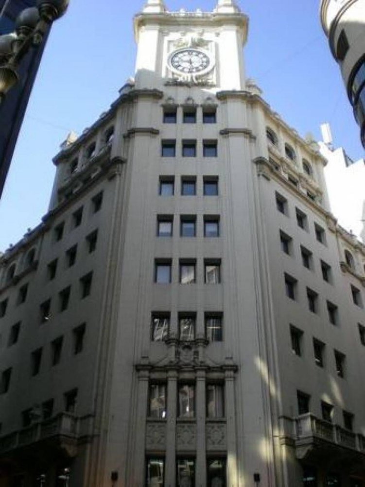 692m² Office in Buenos Aires, Argentina No. 109948
