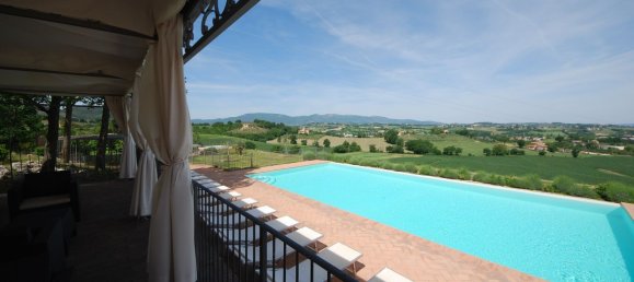 400m² Building in Spoleto, Italy No. 67962 8