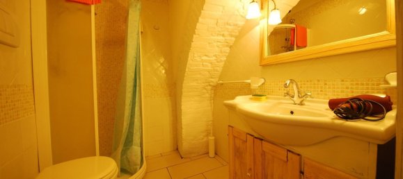 400m² Building in Spoleto, Italy No. 67962 25