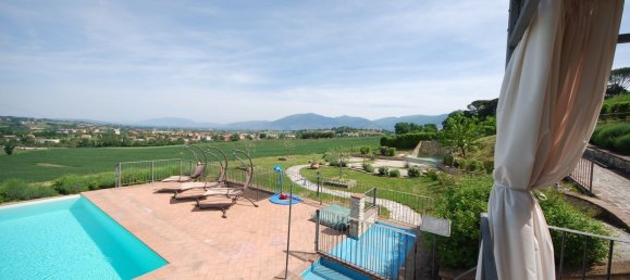 400m² Building in Spoleto, Italy No. 67962 5