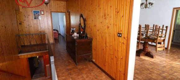 Casa de 10 habitaciónes en Castelfranco Piandiscò, Italy No. 228235 27