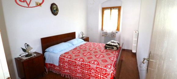 Casa de 10 habitaciónes en Castelfranco Piandiscò, Italy No. 228235 17