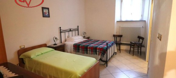 Casa de 10 habitaciónes en Castelfranco Piandiscò, Italy No. 228235 38