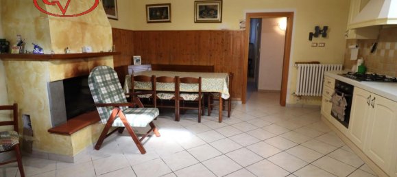 Casa de 10 habitaciónes en Castelfranco Piandiscò, Italy No. 228235 2