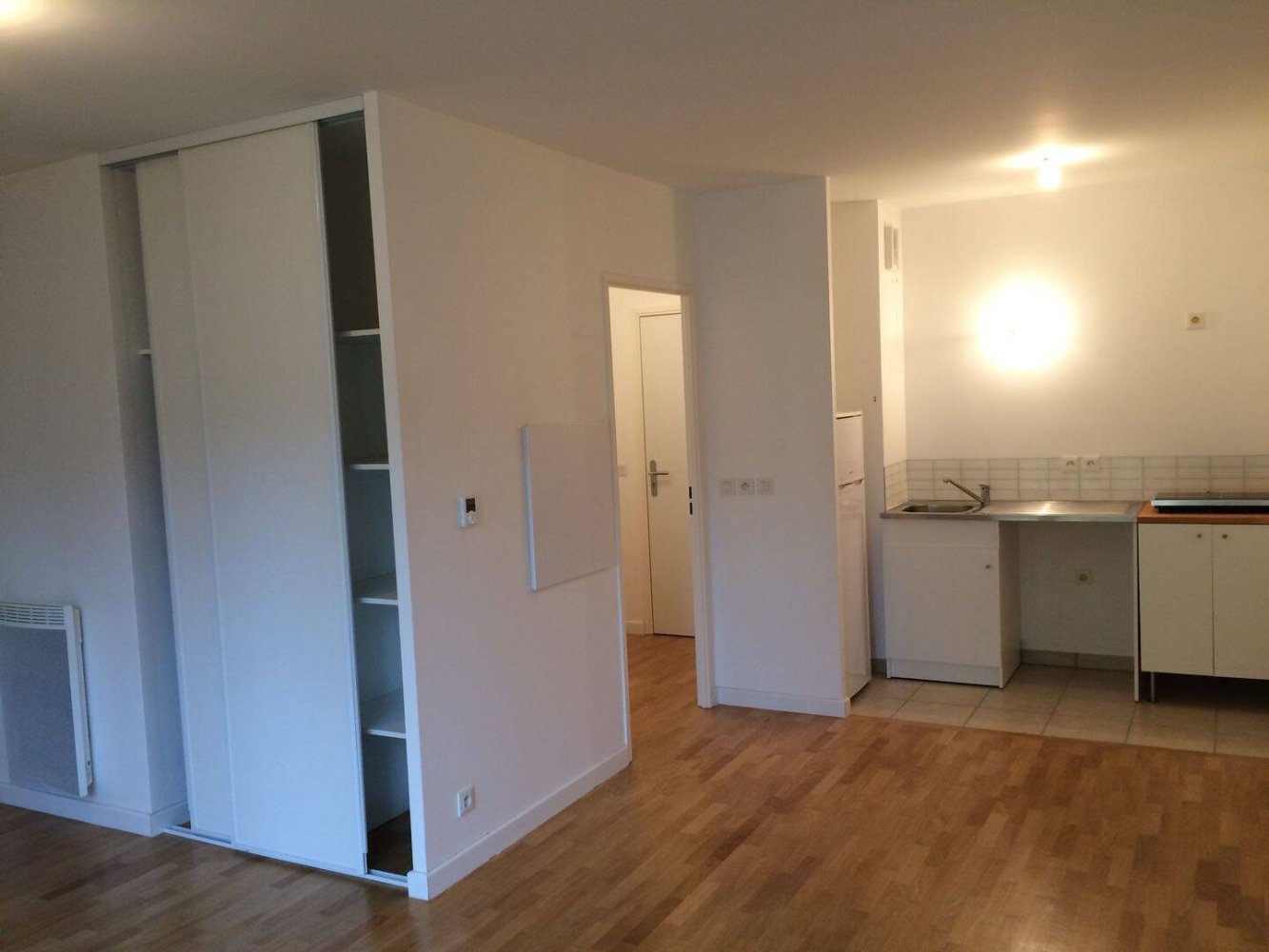 Studio in Buc, France No. 326541